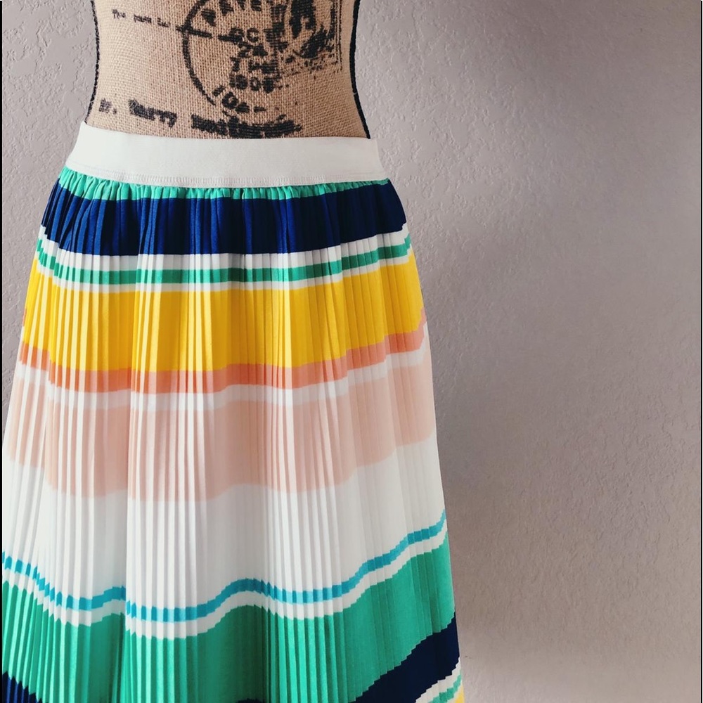 New skirt with tags